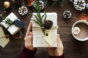 Lire la suite à propos de l’article Créer des cadeaux faits main pour un mariage champêtre